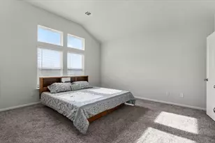 913 Blue Oak Blvd, San Marcos, TX 78666 - Photo 9