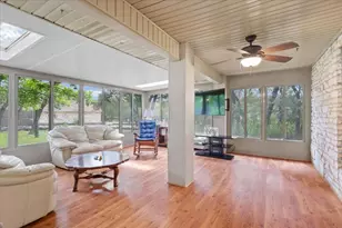 206 Buoy Dr, Georgetown, TX 78633 - Photo 5