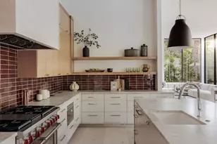 1701 Bartoncliff Dr, Austin, TX 78704 - Photo 9