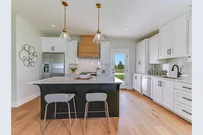 410 Stagecoach Trail, San Marcos, TX 78666 - Photo 3