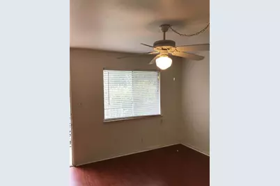 1010 W 23rd Street #9, Austin, TX 78705 - Photo 3