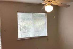 1010 W 23rd St, Austin, TX 78705 - Photo 3