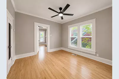 514 E 38th Street #B, Austin, TX 78705 - Photo 3