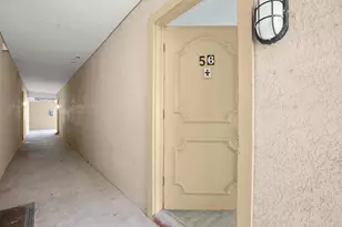 910 Duncan Ln, Austin, TX 78705 - Photo 15