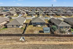 197 Voss, Kyle, TX 78640 - Photo 39