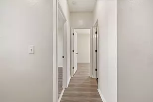 197 Voss, Kyle, TX 78640 - Photo 5