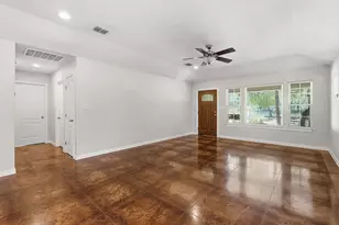 1105 Delmar St, San Marcos, TX 78666 - Photo 3