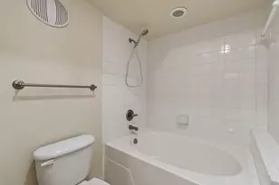7701 Rialto Blvd, Austin, TX 78735 - Photo 13