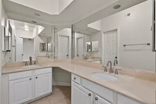 7701 Rialto Blvd, Austin, TX 78735 - Photo 11