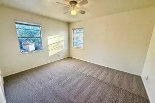 2411 S 5th St, Austin, TX 78704 - Photo 9