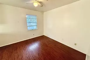 2411 S 5th St, Austin, TX 78704 - Photo 3