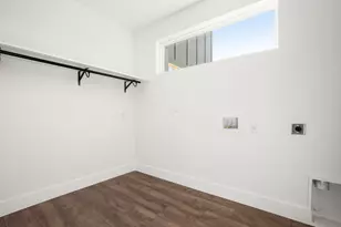 116 Kahana Ln, Bastrop, TX 78602 - Photo 11