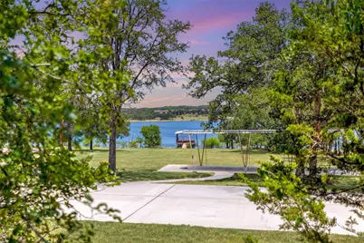 20904 W Lakeshore Drive, Spicewood, TX 78669 - Photo 17