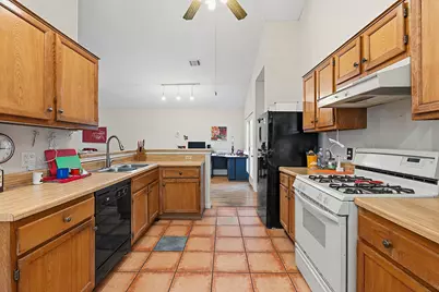 2814 Gettysburg Drive, Austin, TX 78745 - Photo 13