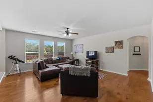 7805 Pitter Pat Ln, Austin, TX 78736 - Photo 9