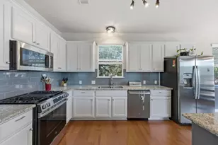 7805 Pitter Pat Ln, Austin, TX 78736 - Photo 13