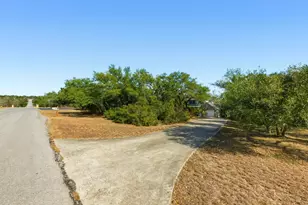 7805 Pitter Pat Ln, Austin, TX 78736 - Photo 5