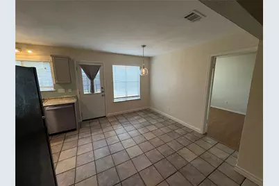 3800 Tattershall Lane, Austin, TX 78727 - Photo 11