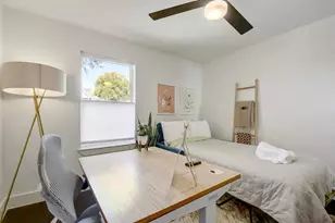 2901 Glen Rae St, Austin, TX 78702 - Photo 25