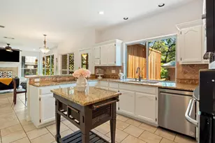 3913 Caney Creek Rd, Austin, TX 78732 - Photo 11