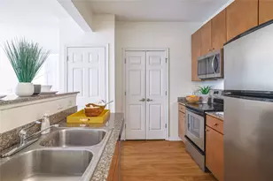 2502 Leon St, Austin, TX 78705 - Photo 9