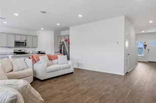 185 Gerasa Dr, Uhland, TX 78640 - Photo 5