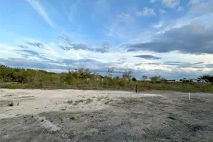 390 Engelke Rd, Niederwald, TX 78640 - Photo 1