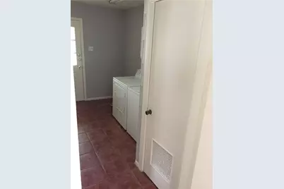 705 Franklin Boulevard, Austin, TX 78751 - Photo 15