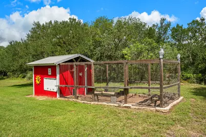 402 Smith Road, Bastrop, TX 78602 - Photo 33