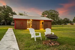 402 Smith Rd, Bastrop, TX 78602 - Photo 33