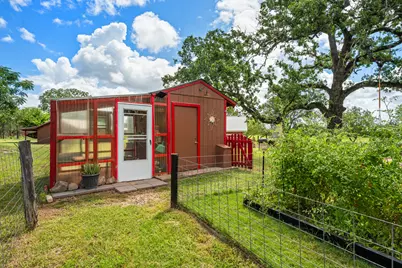 402 Smith Road, Bastrop, TX 78602 - Photo 31