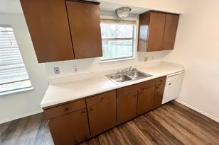 2619 Baxter Dr, Austin, TX 78745 - Photo 5