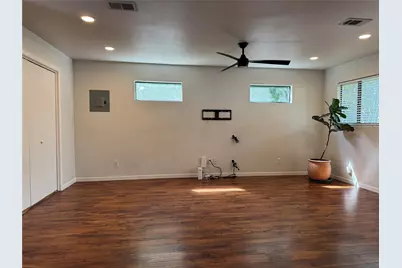 2007 Hardy Circle, Austin, TX 78757 - Photo 7
