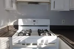 2005 Glen Allen St, Austin, TX 78704 - Photo 15