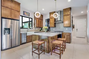 7710 Ladera Tr, Jonestown, TX 78645 - Photo 11