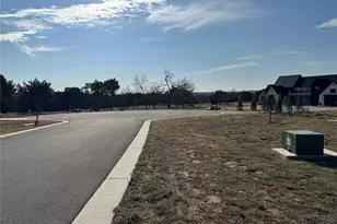 41 Hawthorne Ln, Spicewood, TX 78669 - Photo 13