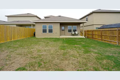 1563 Chianti Pass, New Braunfels, TX 78130 - Photo 17