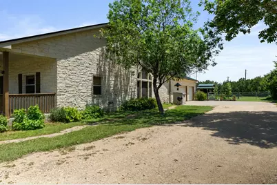 515 Liberty Drive, Liberty Hill, TX 78642 - Photo 39