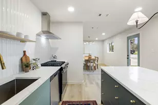 7614 Watson St, Austin, TX 78757 - Photo 9