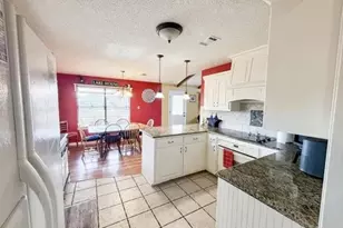209 Crest Dr, Kingsland, TX 78639 - Photo 9