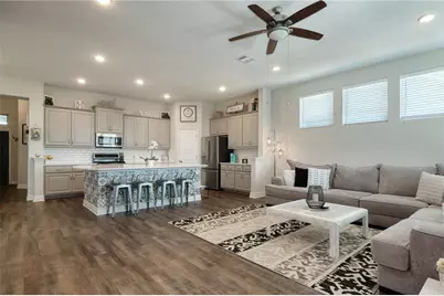 229 Bonnet Boulevard, Georgetown, TX 78628 - Photo 3