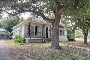1117 W 4th St, Taylor, TX 76574 - Photo 1