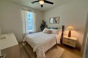 320 Goll St, Kyle, TX 78640 - Photo 5