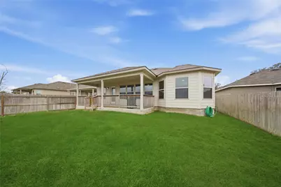 2969 Greenbriar, Seguin, TX 78155 - Photo 29