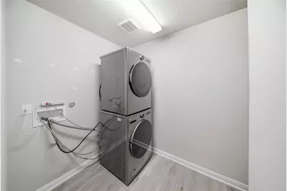 2969 Greenbriar, Seguin, TX 78155 - Photo 25