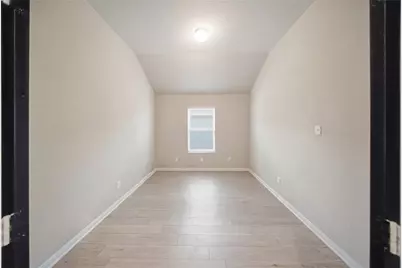 2969 Greenbriar, Seguin, TX 78155 - Photo 11