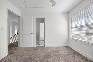 7312 E Ben White Blvd, Austin, TX 78741 - Photo 25