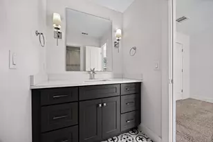 7312 E Ben White Blvd, Austin, TX 78741 - Photo 29