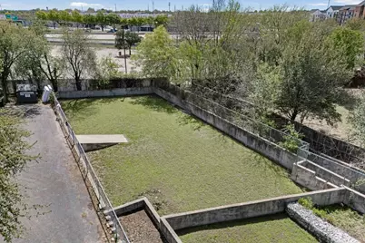 7312 E Ben White Boulevard #10, Austin, TX 78741 - Photo 39