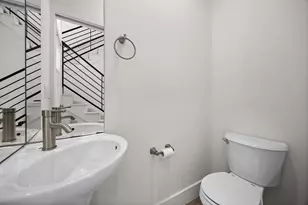 7312 E Ben White Blvd, Austin, TX 78741 - Photo 9